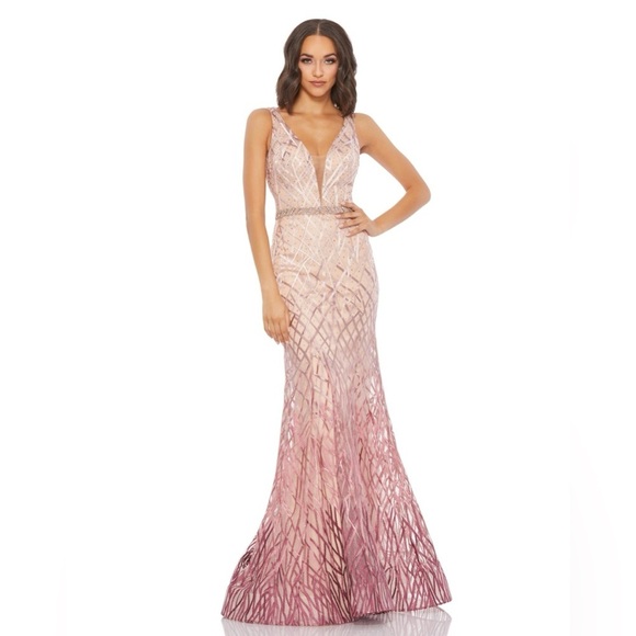 Mac Duggal 79318 NWT Plunging Neckline Geometric Dress - Picture 1 of 7